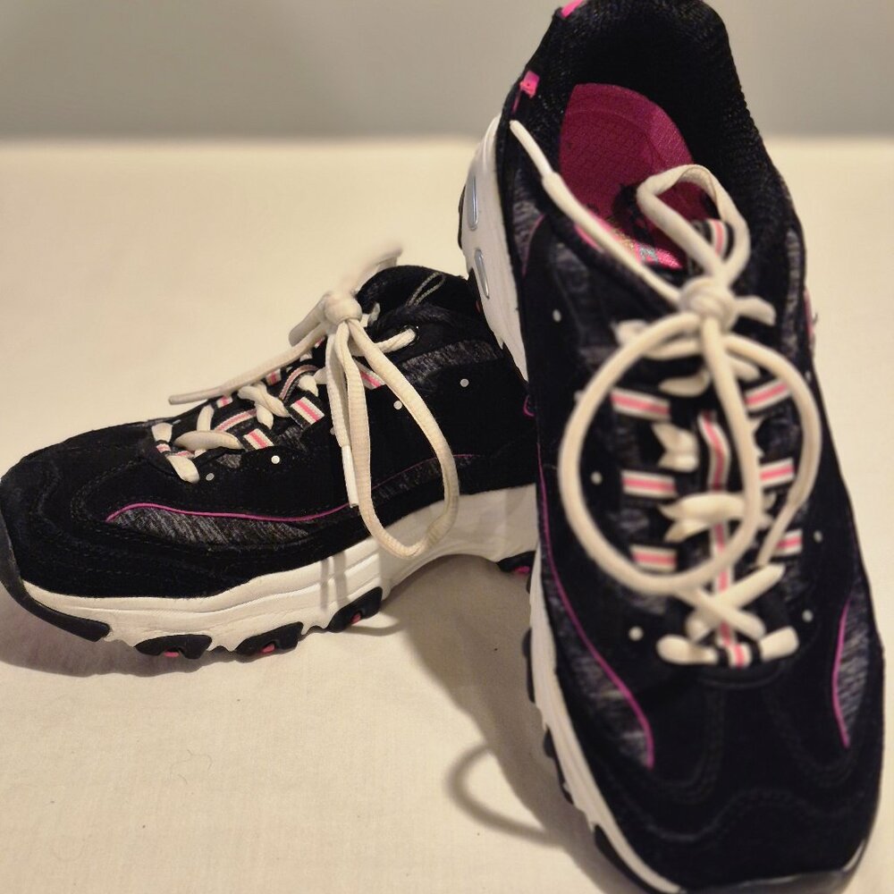 Skechers D'Lites Black and Pink Athletic Sneakers Women's Size 6